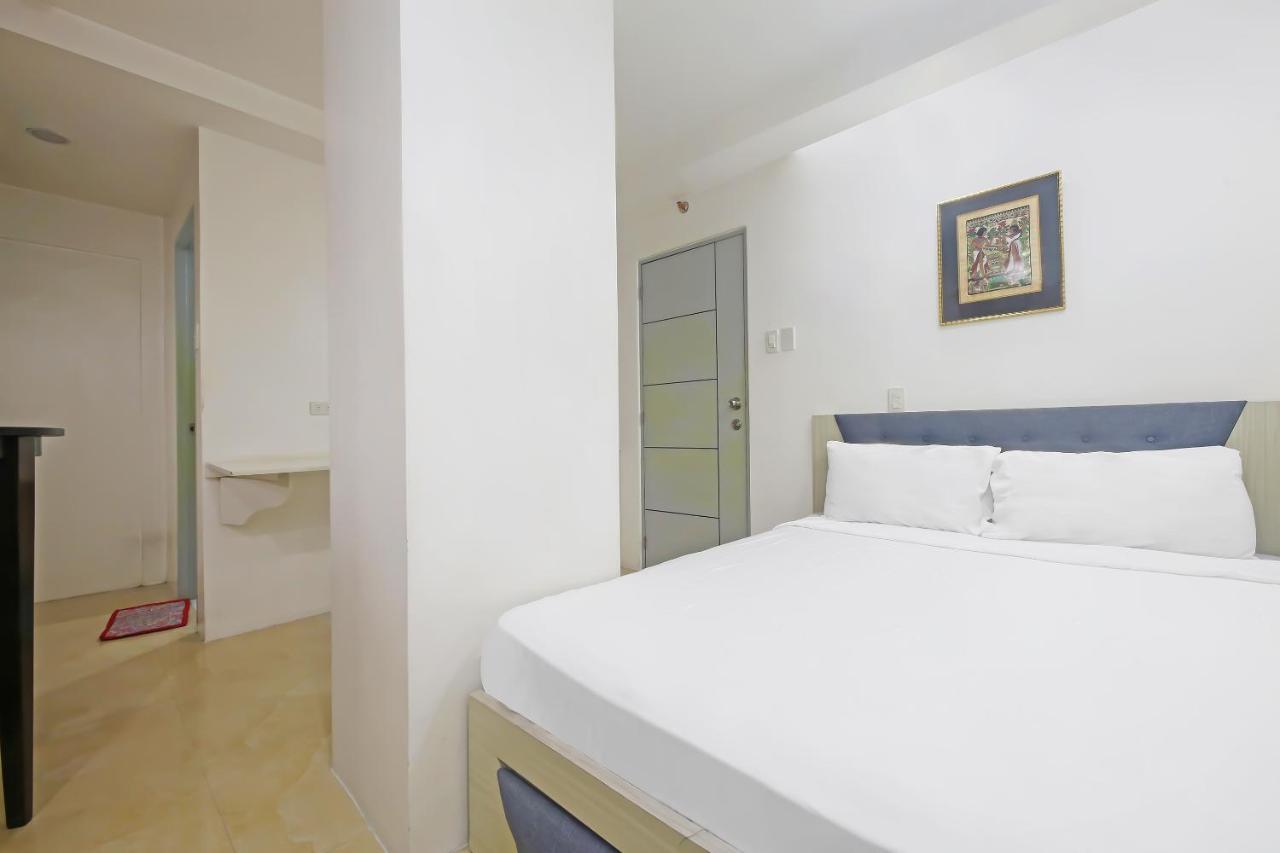 Oyo 896 Silverio Suites Manila Ngoại thất bức ảnh